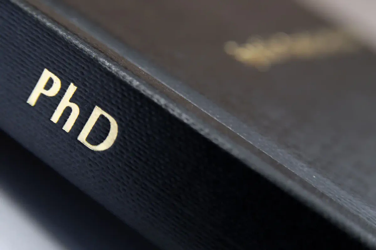 Doktorarbeit schreiben lassen in der Schweiz – Hilfe für Ihre Dissertation